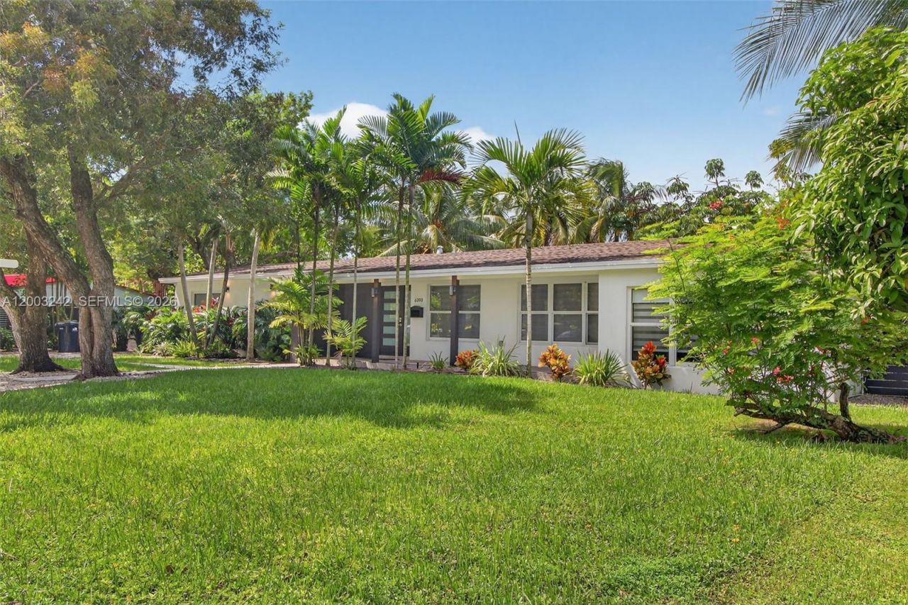 6090 SW 63rd Ave, South Miami, FL 33143 Photo