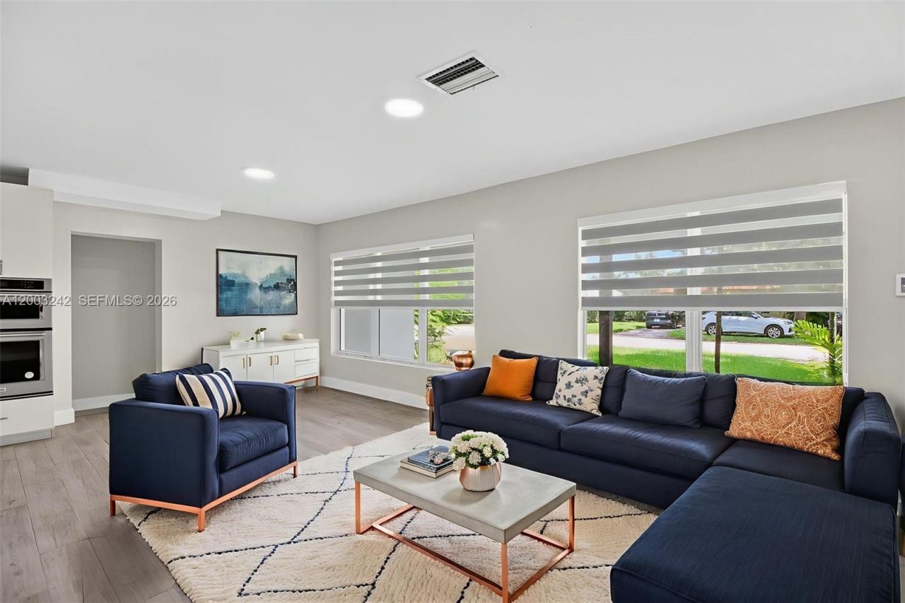 6090 SW 63rd Ave, South Miami, FL 33143 Photo