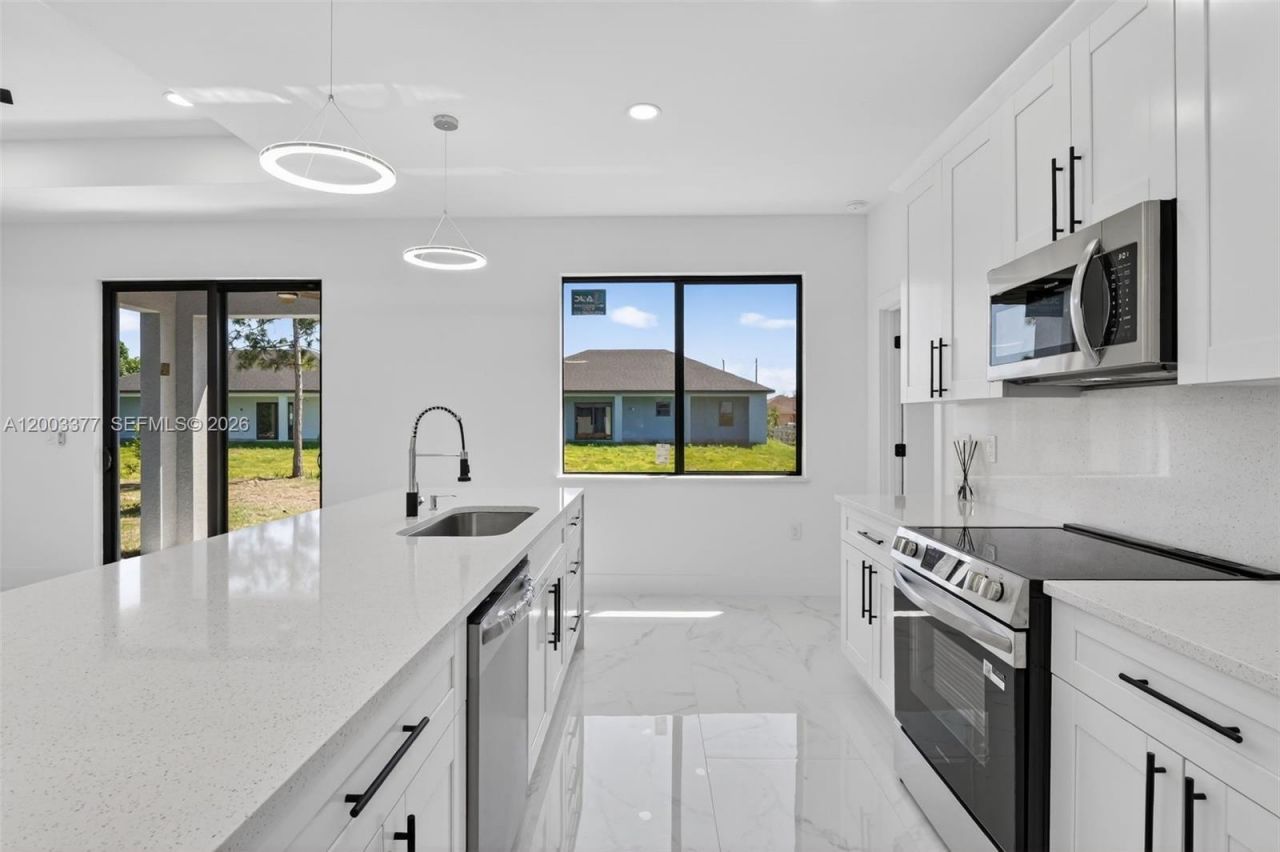 3903 SW 11, Lehigh Acres, FL 33976 Photo