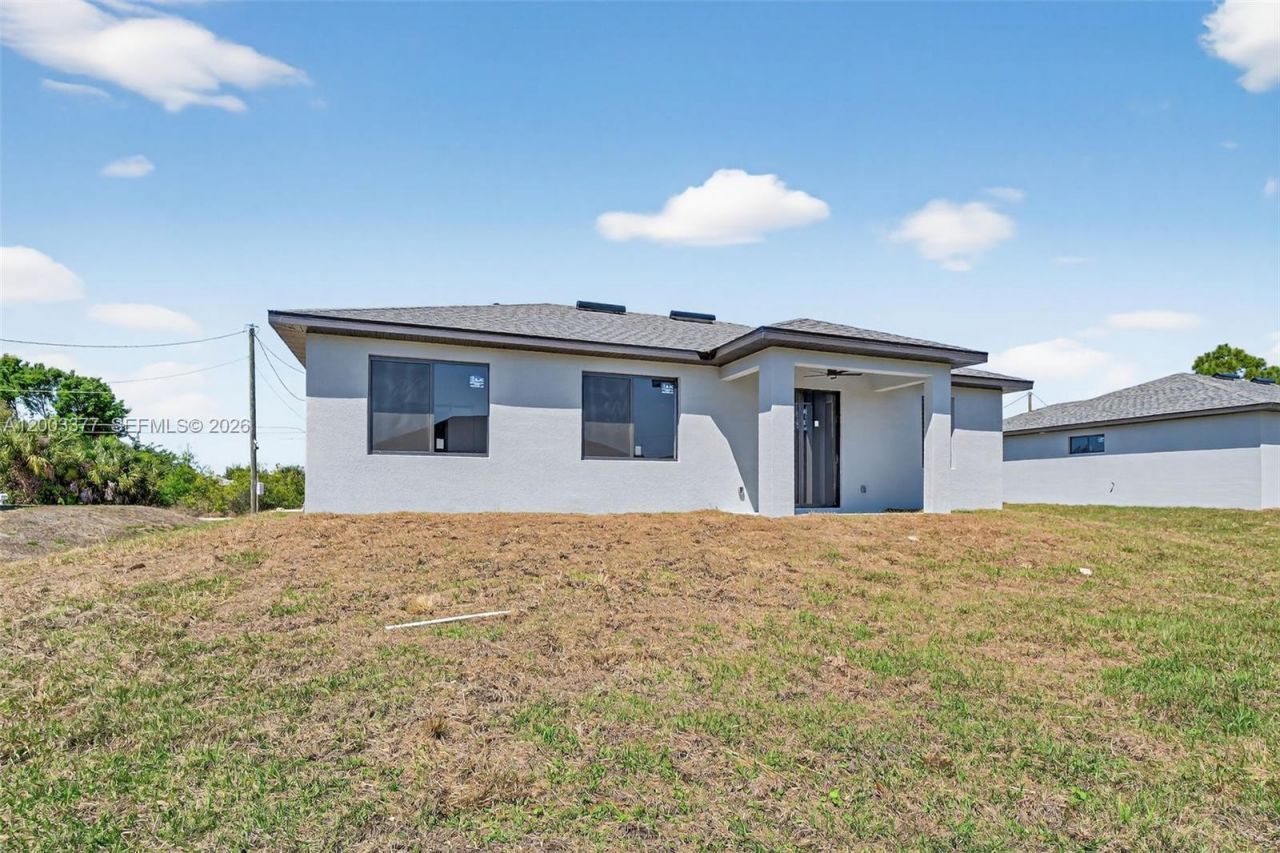 3903 SW 11, Lehigh Acres, FL 33976 Photo