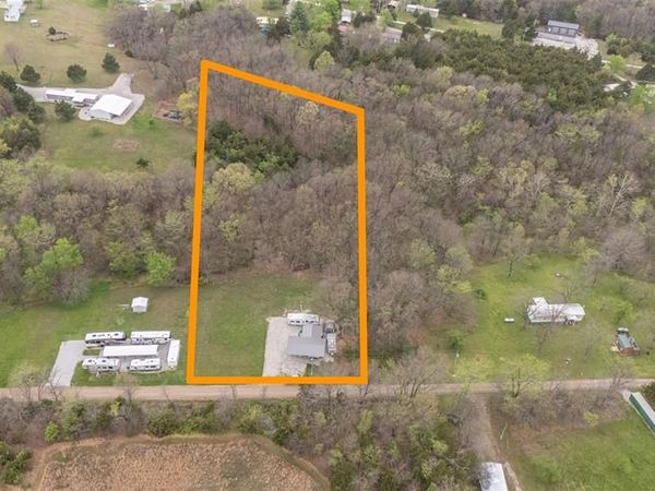 00 County Road 454 , Stoutsville, MO 65283