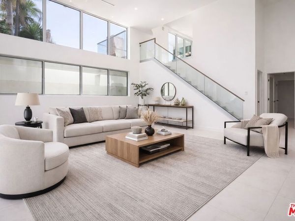 621 N Kings Road, Unit 1, West Hollywood, CA 90048