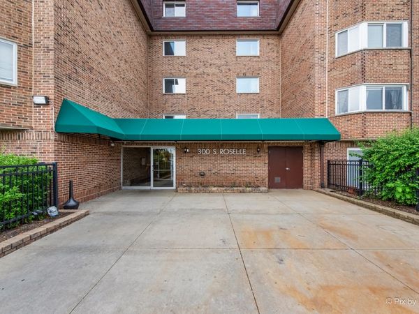 300 S Roselle Road, Unit 514, Schaumburg, IL 60193