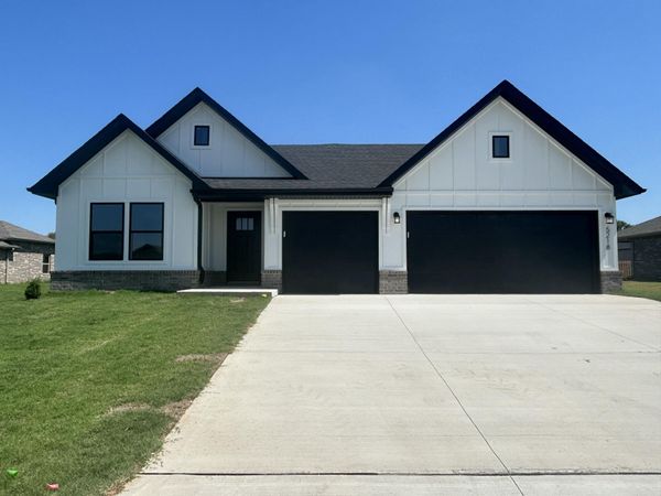 5218 S Morgan Avenue, Battlefield, MO 65619
