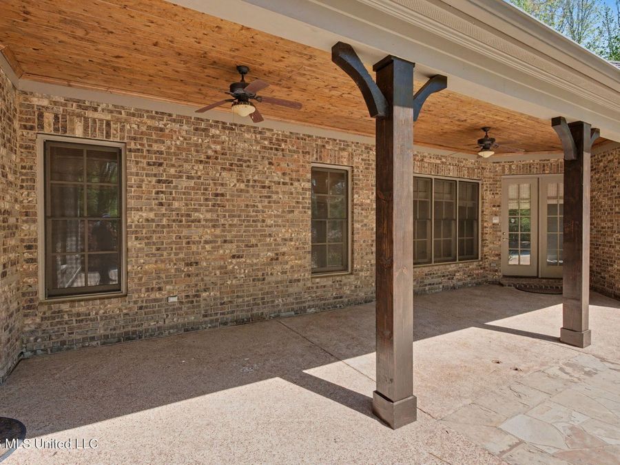 Property Image 63