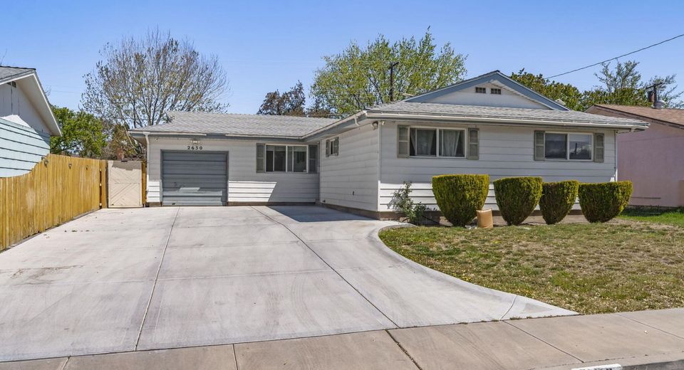 2630 Probasco Way, Sparks, NV 89431 Photo