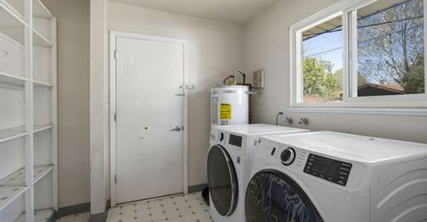 2630 Probasco Way, Sparks, NV 89431 Photo