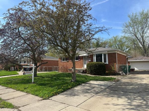 30026 Bock Street, Garden City, MI 48135