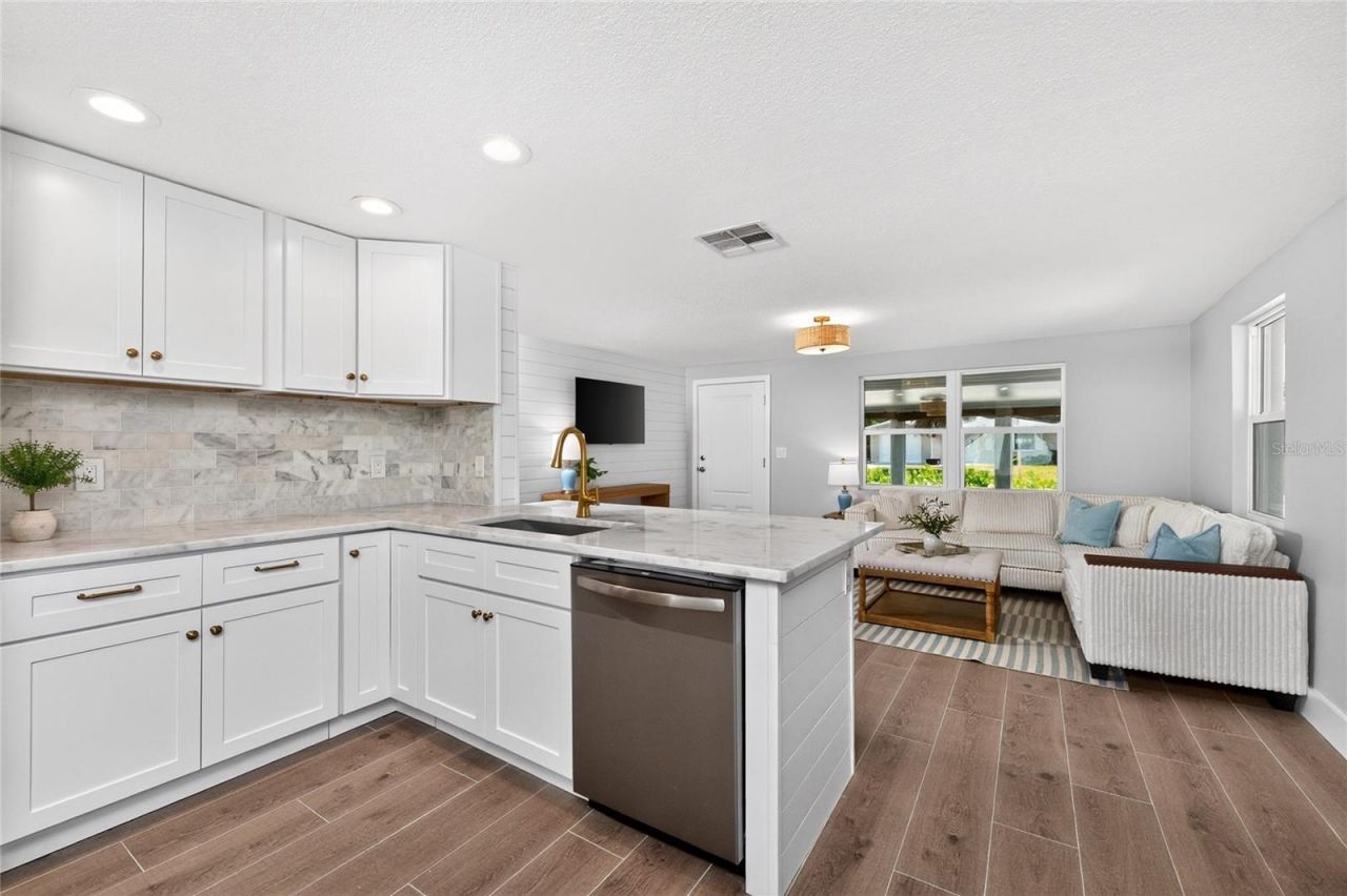 1175 Little Court, Englewood, FL 34223 Photo