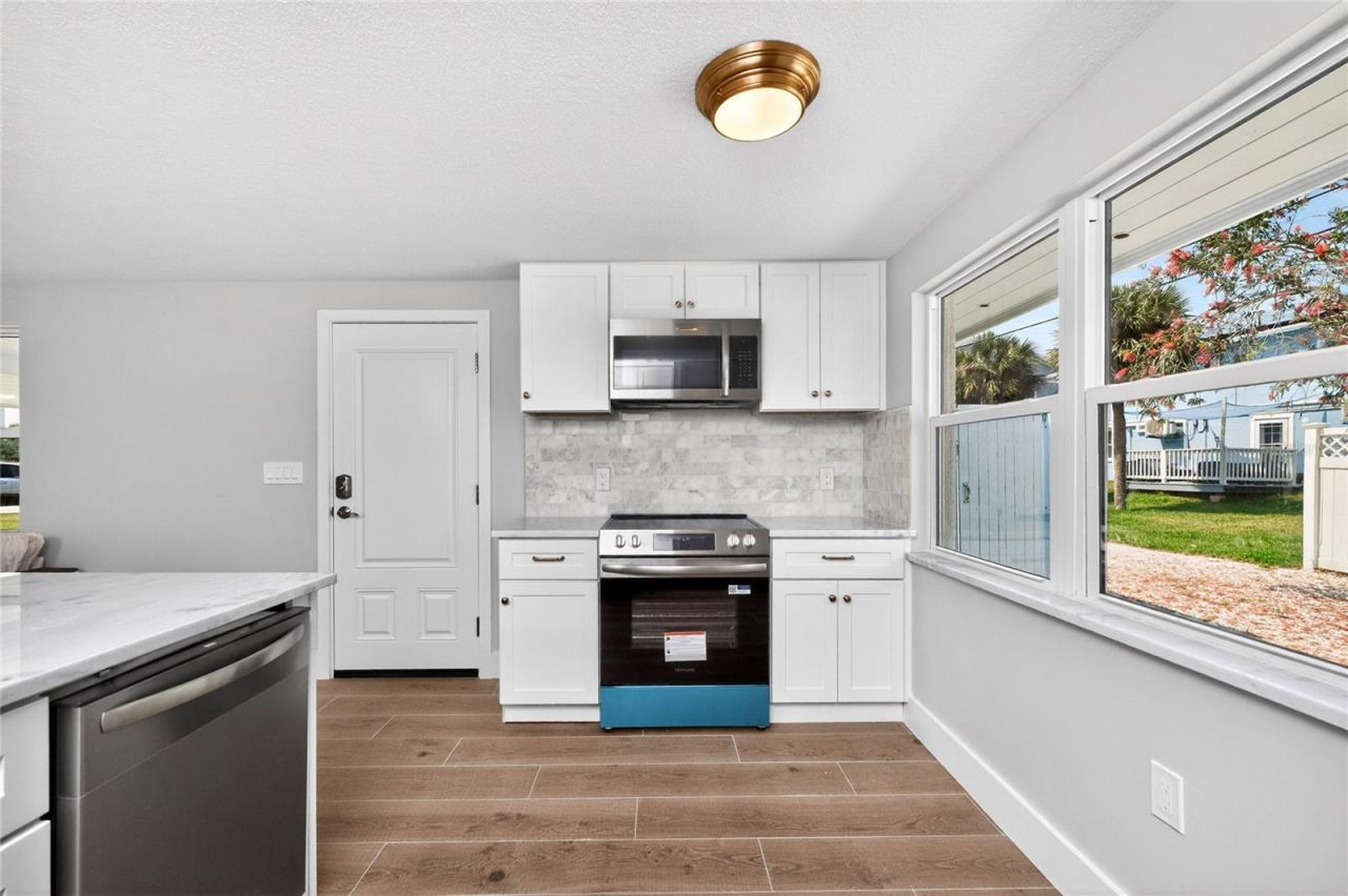 1175 Little Court, Englewood, FL 34223 Photo