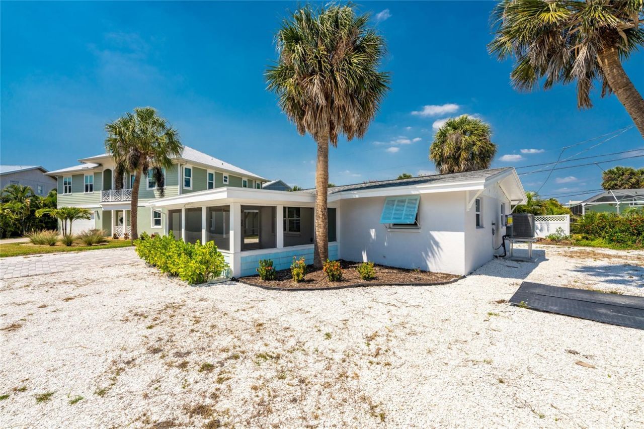 1175 Little Court, Englewood, FL 34223 Photo