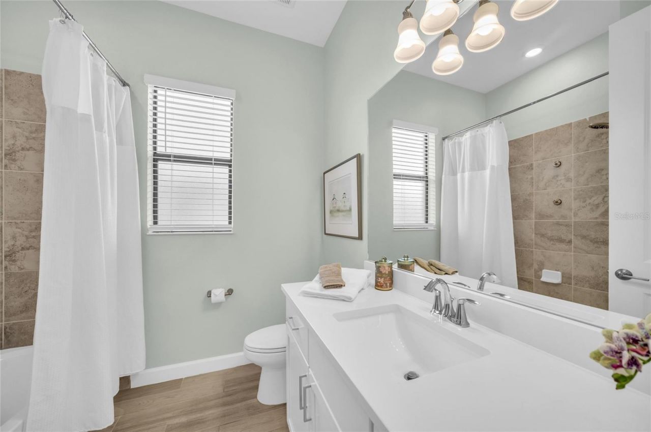 16204 Tradewind Terrace, Lakewood Ranch, FL 34211 Photo