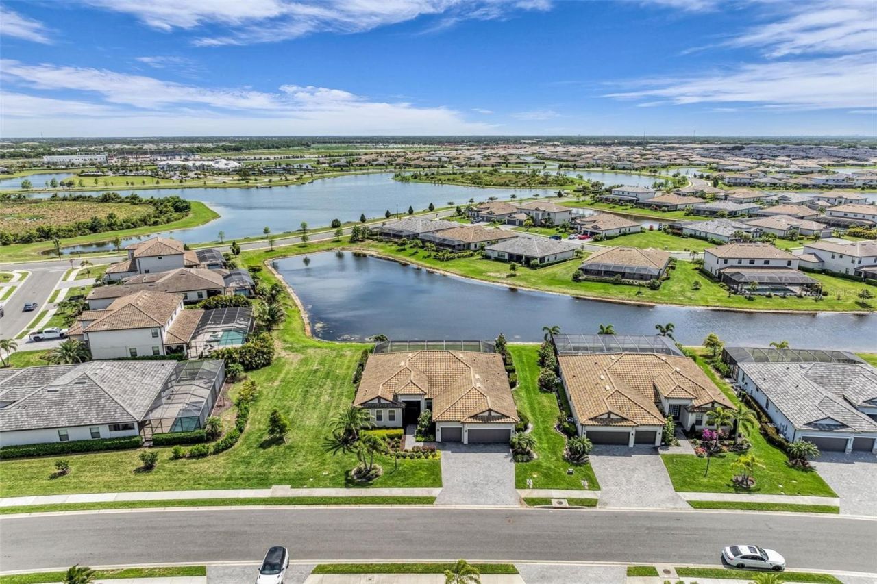 16204 Tradewind Terrace, Lakewood Ranch, FL 34211 Photo