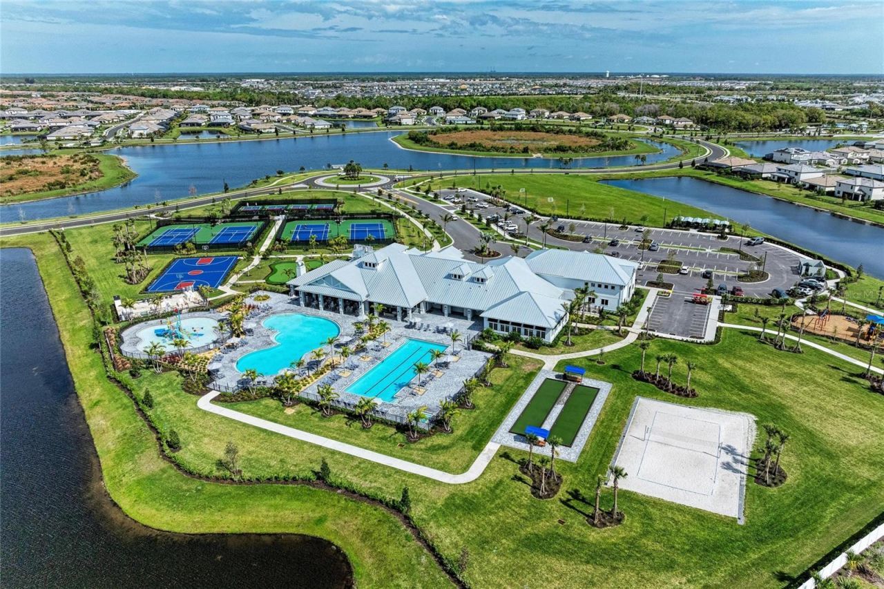 16204 Tradewind Terrace, Lakewood Ranch, FL 34211 Photo