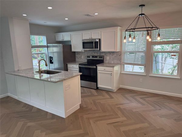 1604 W. 40th ST, Unit b, Austin, TX 78756