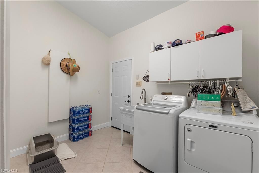 7332 Sean Ln, North Fort Myers, FL 33917 Photo