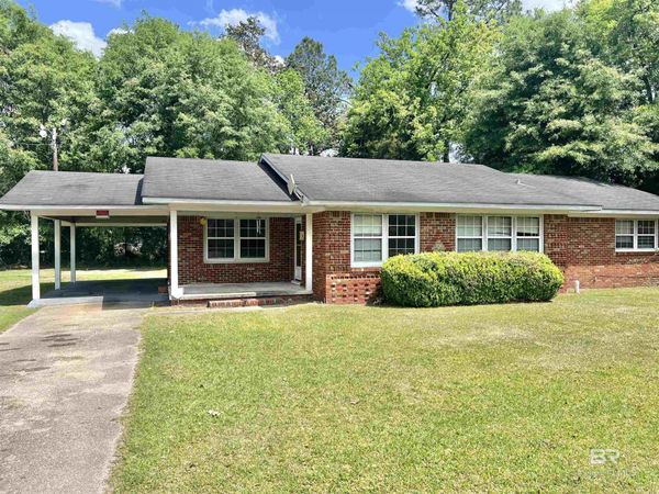 169 E Ashley Street, Atmore, AL 36502