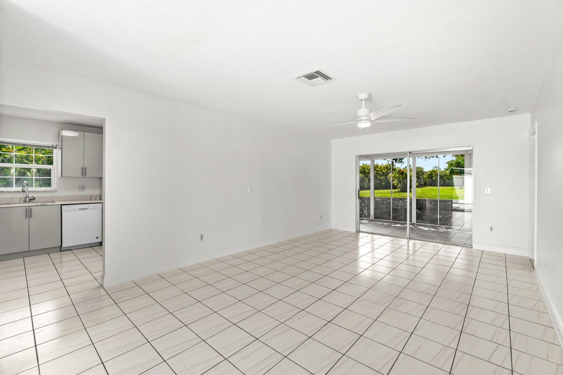 9162 SW 5th Street, Unit A, Boca Raton, FL 33428 Photo