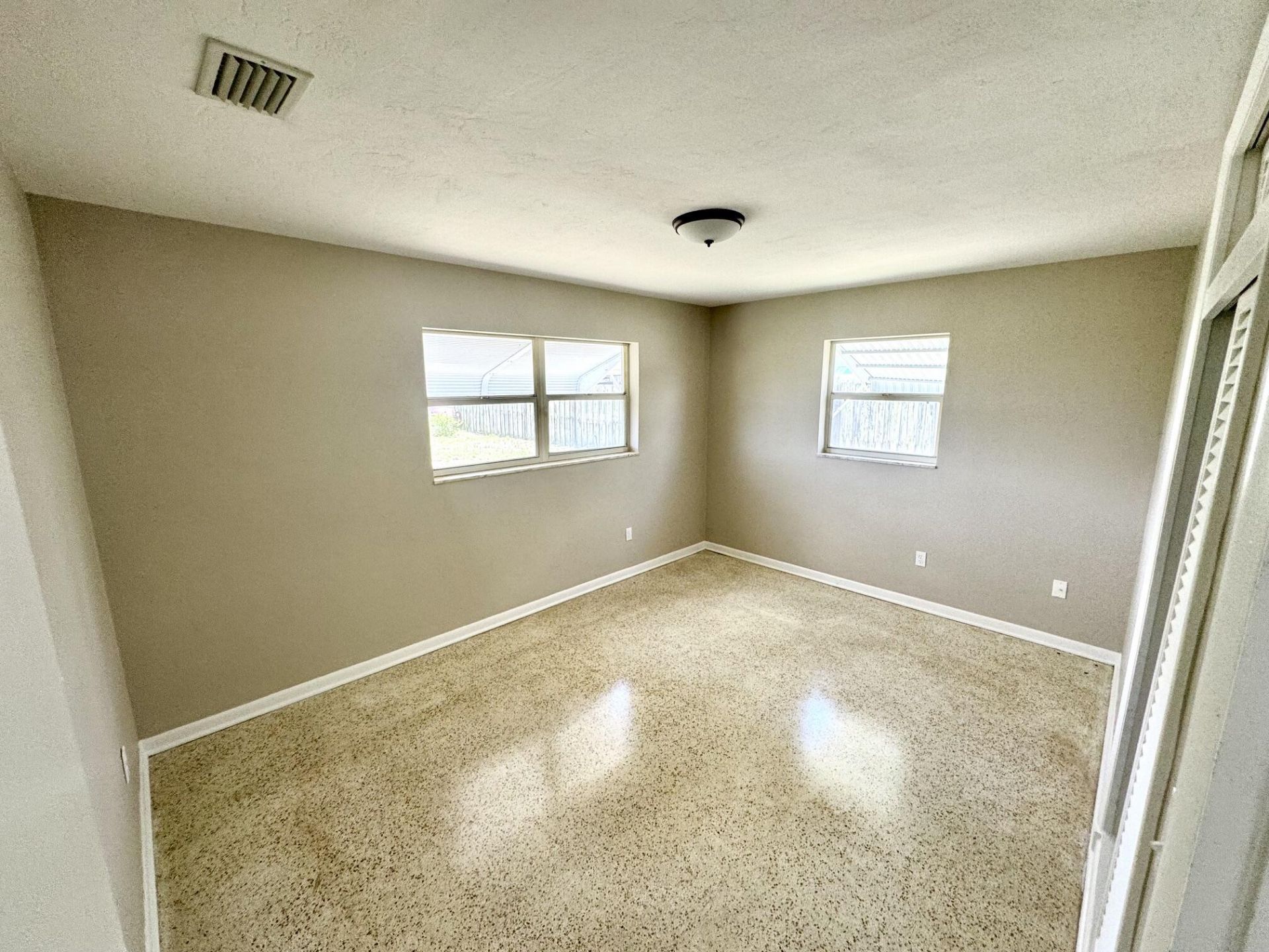 809 Gilbert Street, Sebastian, FL 32958 Photo
