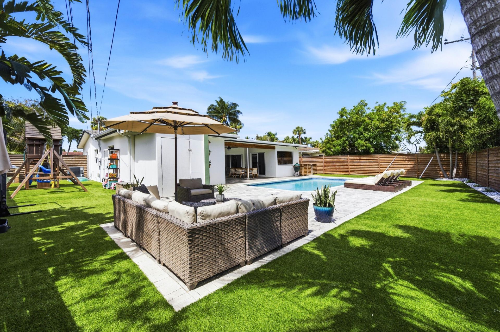 9744 Dahlia Avenue, Palm Beach Gardens, FL 33410 Photo