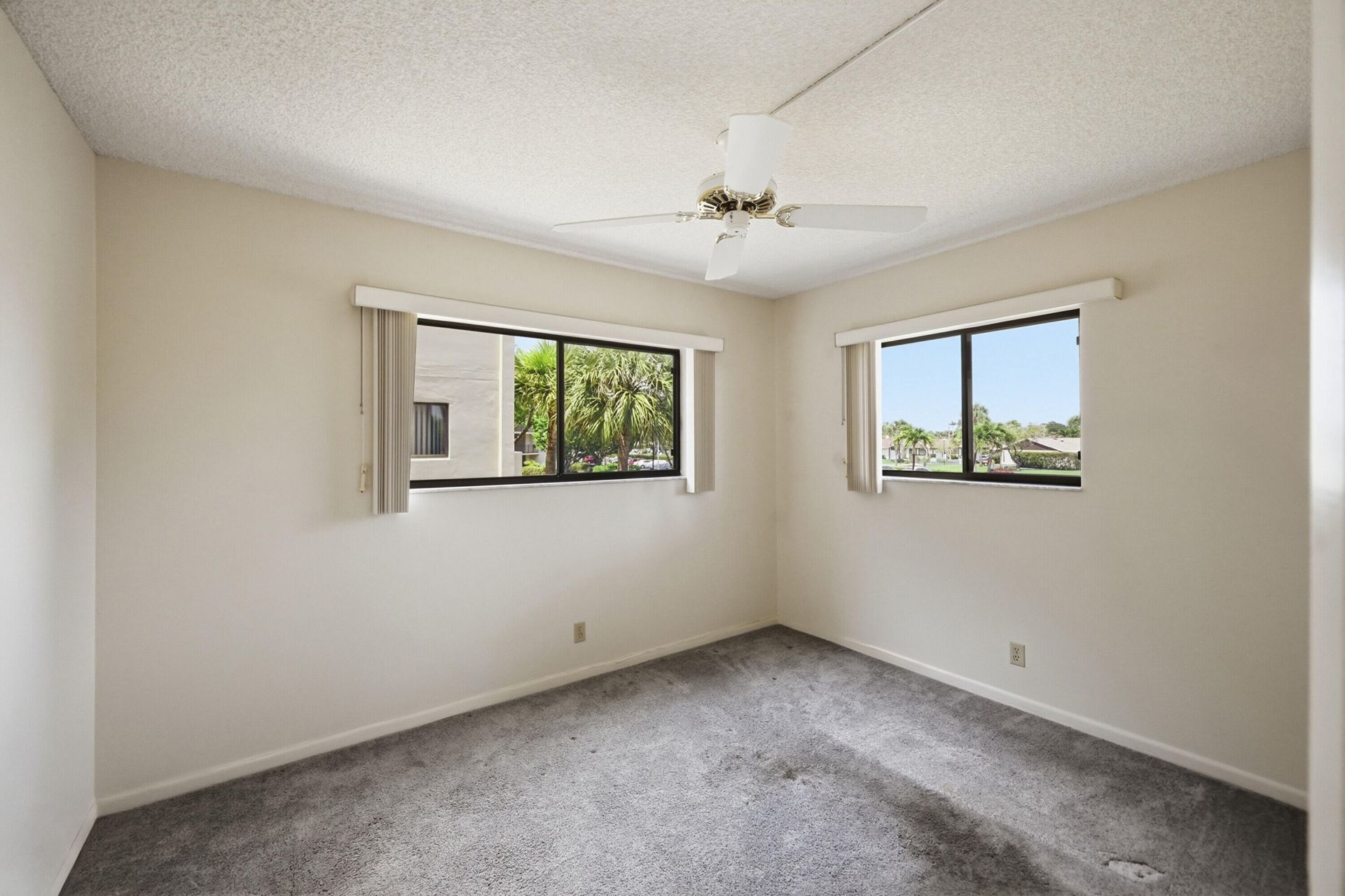 5370 Las Verdes Circle, Unit 219, Delray Beach, FL 33484 Photo