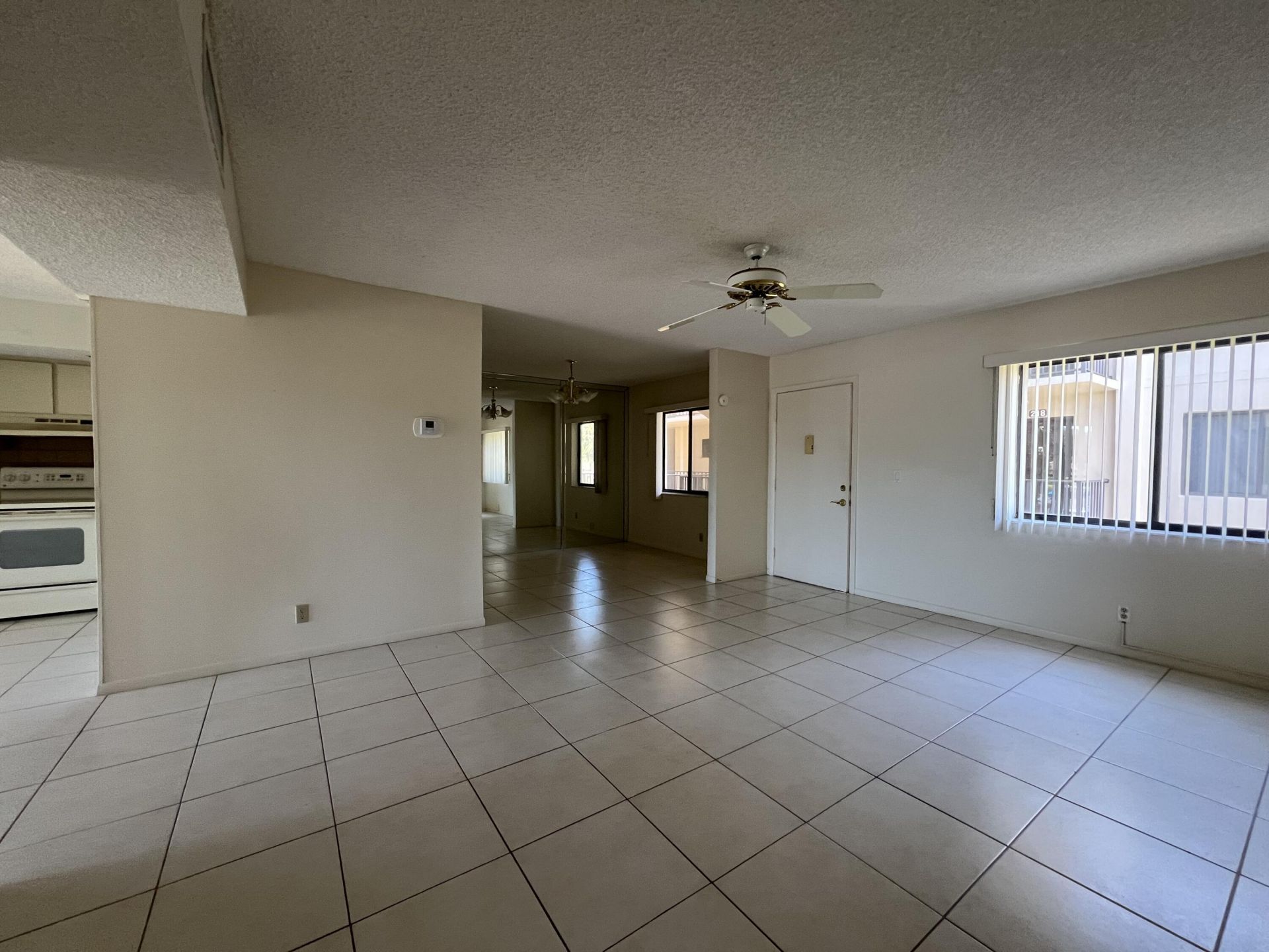 5370 Las Verdes Circle, Unit 219, Delray Beach, FL 33484 Photo