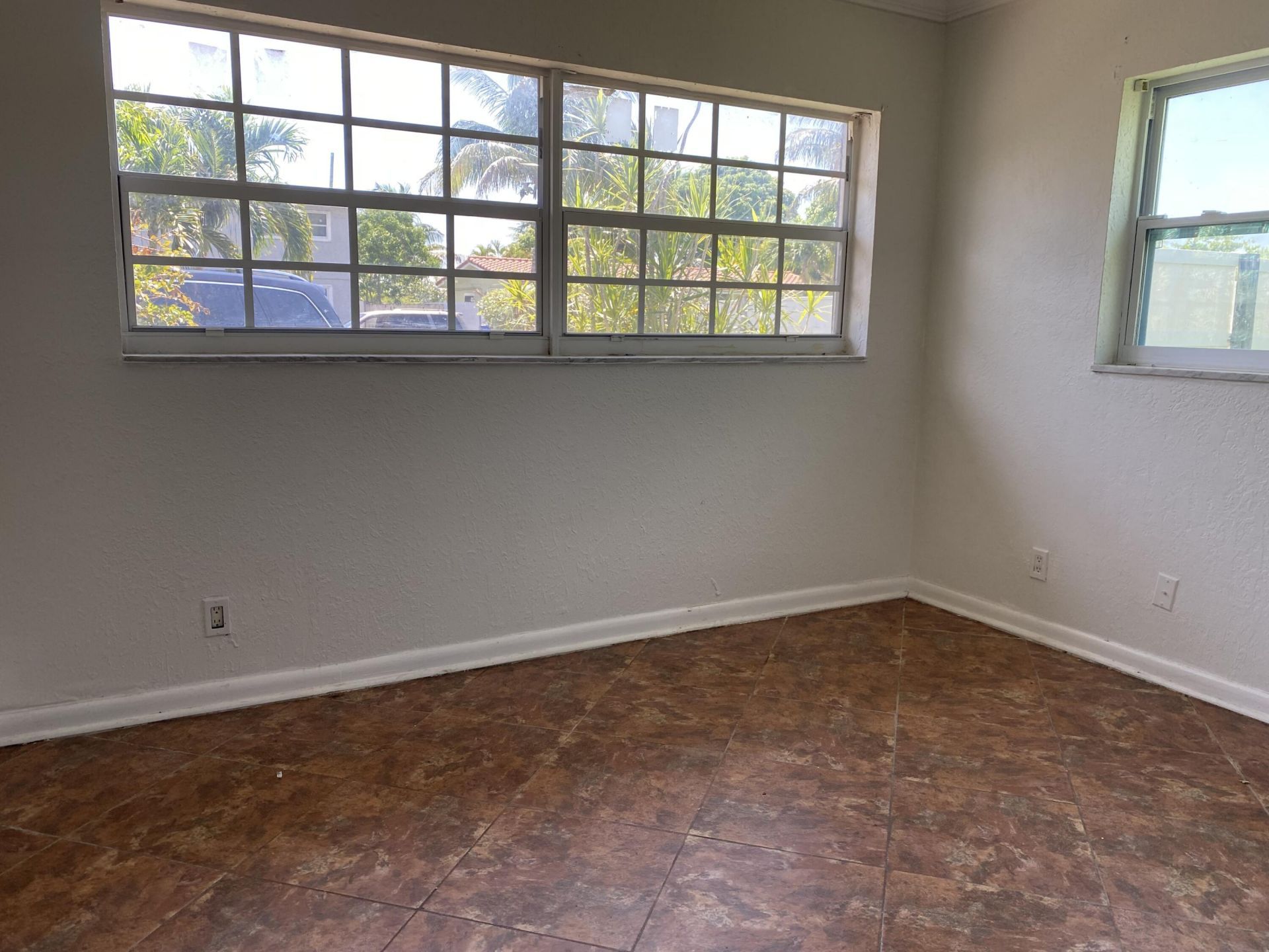 2411 NE 2nd Terrace, Pompano Beach, FL 33064 Photo