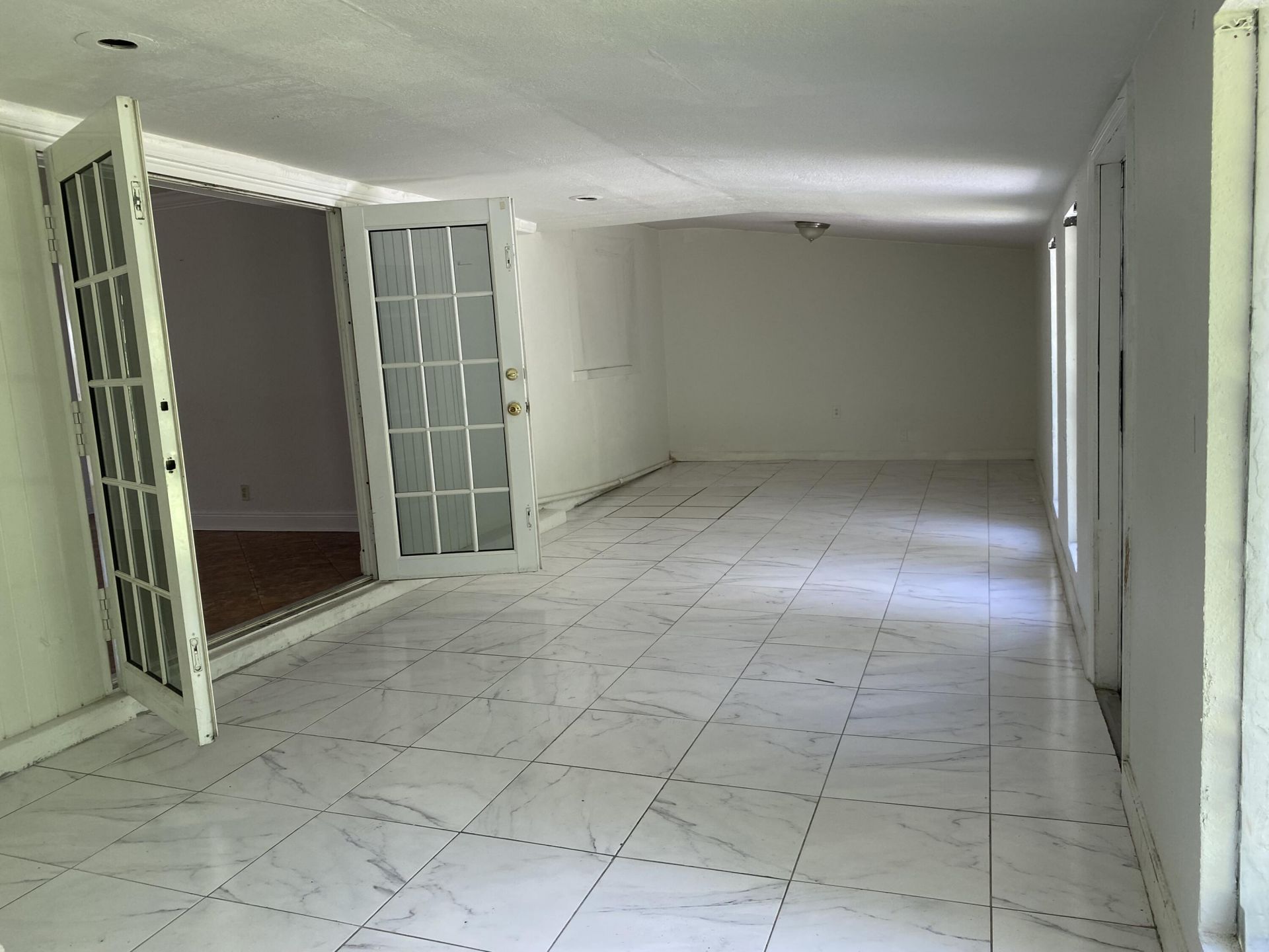 2411 NE 2nd Terrace, Pompano Beach, FL 33064 Photo