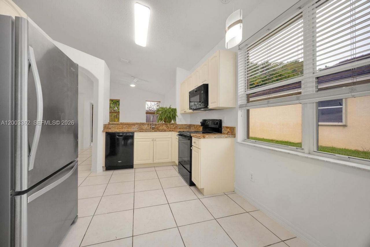 18322 SW 94th Ct , Palmetto Bay, FL 33157 Photo