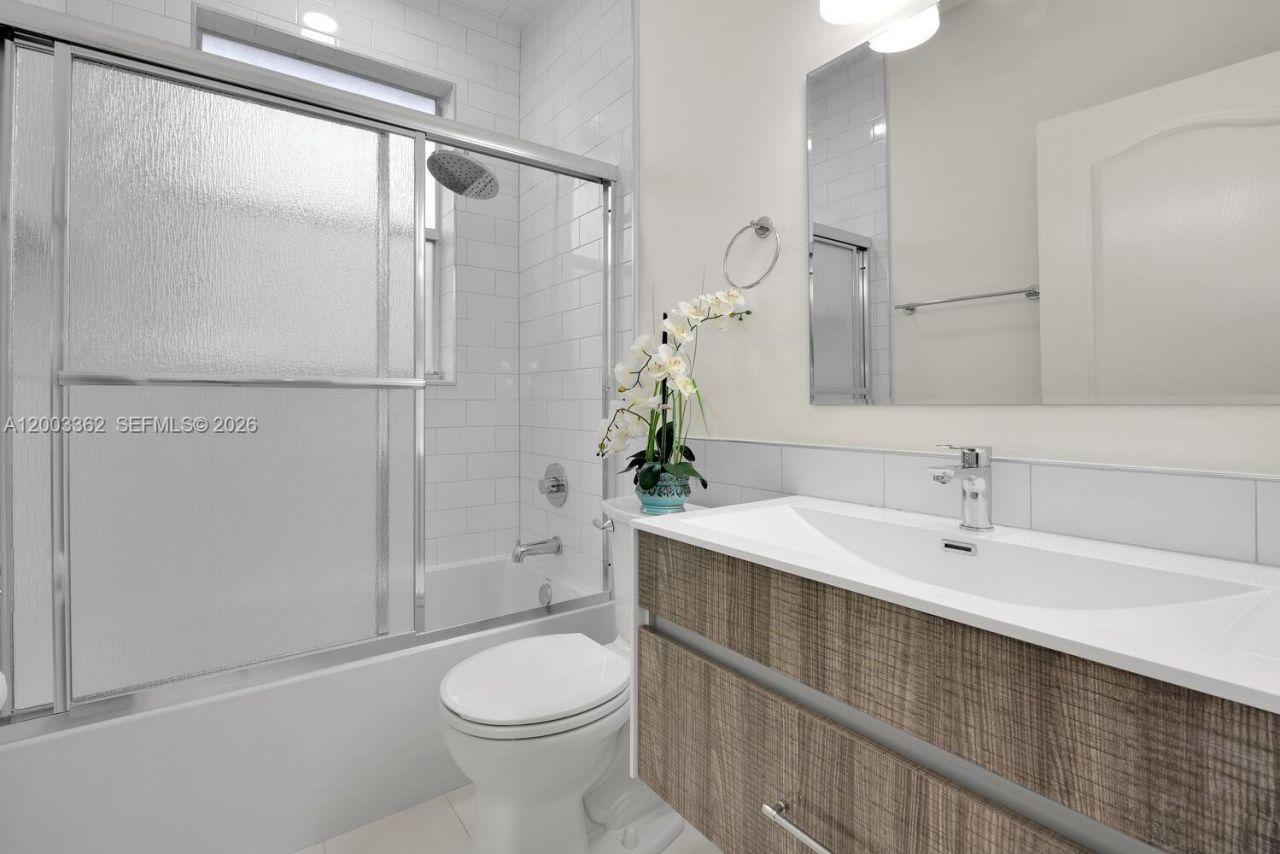 18322 SW 94th Ct , Palmetto Bay, FL 33157 Photo