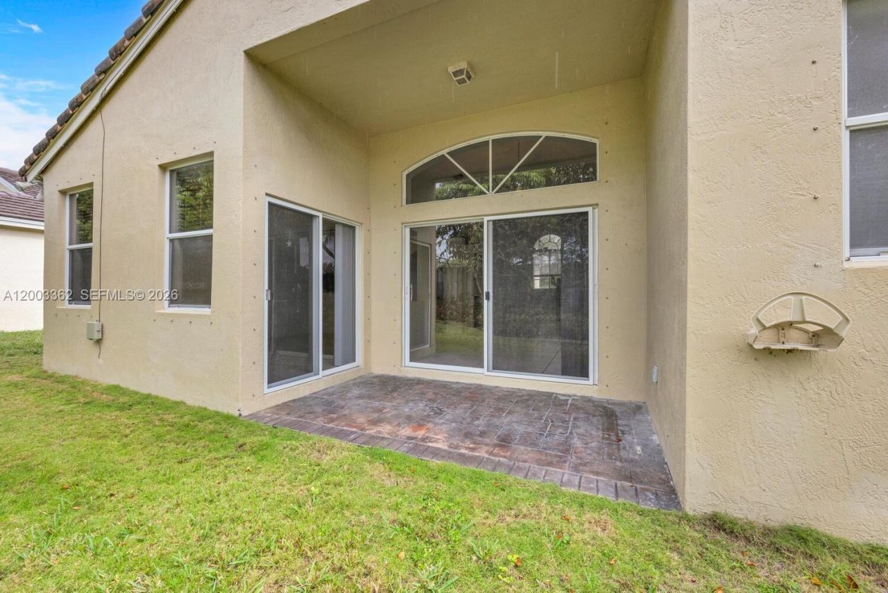 18322 SW 94th Ct, Palmetto Bay, FL 33157 Photo