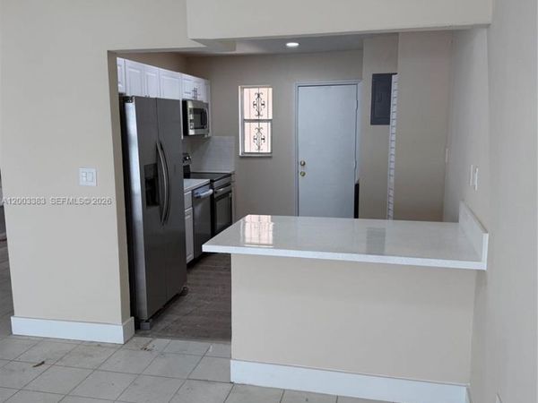 1950 W 54th St , Unit 115, Hialeah, FL 33012