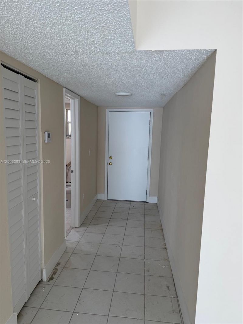 1950 W 54th St , Unit 115, Hialeah, FL 33012 Photo