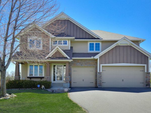 16471 Hawk Ridge Court NW, Prior Lake, MN 55372