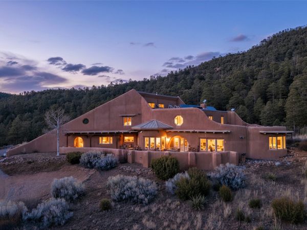 98 La Barbaria Trail , Santa Fe, NM 87505