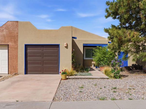 1448 Clark Road , Santa Fe, NM 87507