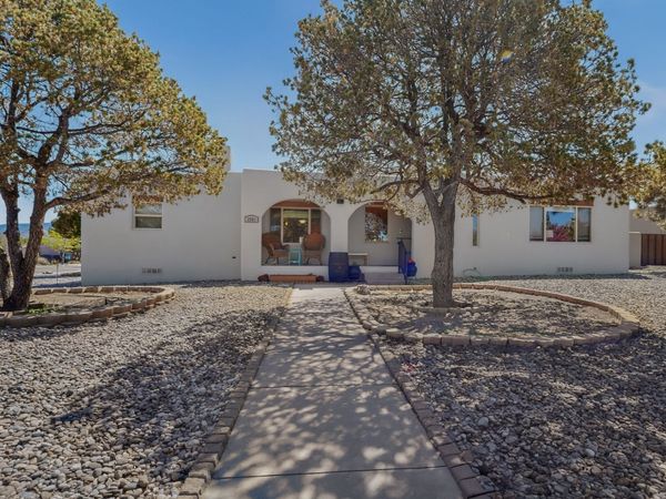 2501 Avenida de Isidro , Santa Fe, NM 87501