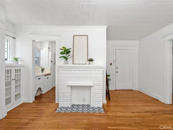 1109 E 1st, Unit 7, Long Beach, CA 90802