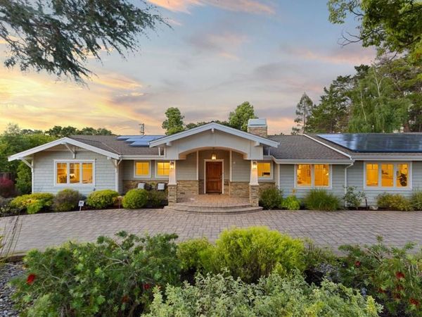 1510 Kingswood Drive, Hillsborough, CA 94010