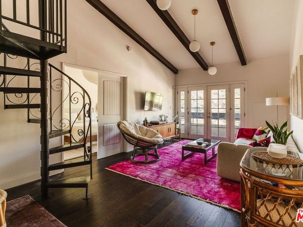 2700 Cahuenga Boulevard, Unit 4319, Los Angeles, CA 90068