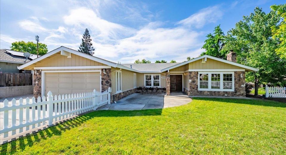 3608 Mountain View Dr, Rocklin, CA 95677 Photo