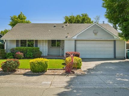 304 Margaret Way, Roseville, CA 95678 Photo
