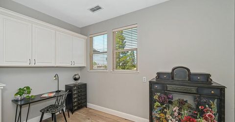 1013 Sandwick Way, Folsom, CA 95630 Photo