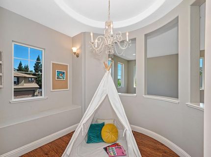 1013 Sandwick Way, Folsom, CA 95630 Photo