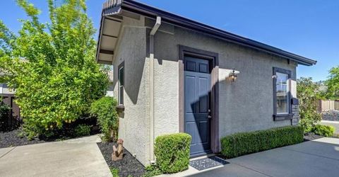 1013 Sandwick Way, Folsom, CA 95630 Photo