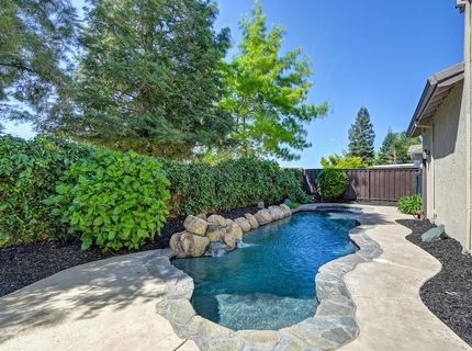 1013 Sandwick Way, Folsom, CA 95630 Photo