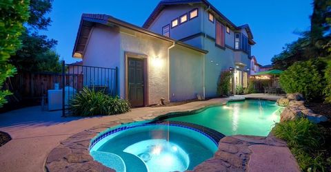 1013 Sandwick Way, Folsom, CA 95630 Photo