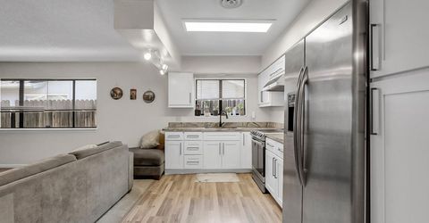 2727 Buttonwillow Ave, Stockton, CA 95207 Photo