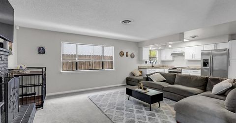 2727 Buttonwillow Ave, Stockton, CA 95207 Photo