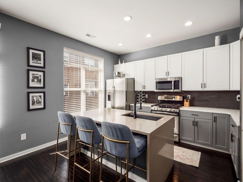 1001 S Wall Street , Columbus, OH 43206 Photo 10